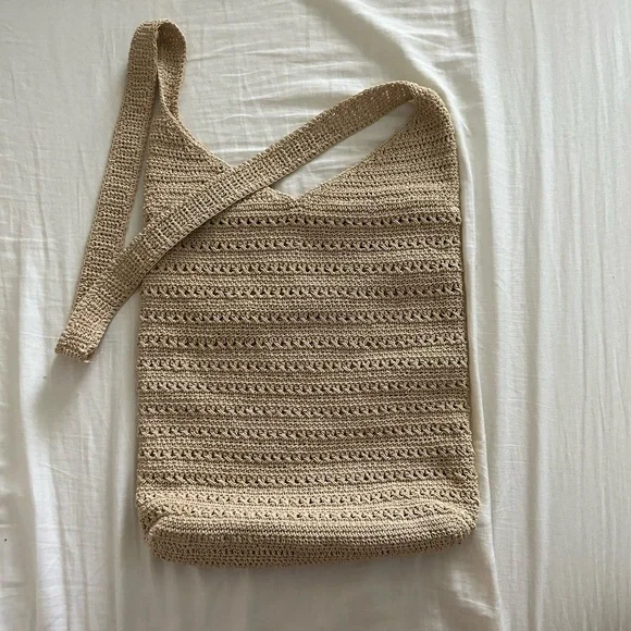 Crotchet Tan Crossbody Bag - Picture 1 of 5